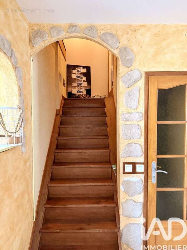 Photo 9 - Maison à SAINT-ETIENNE