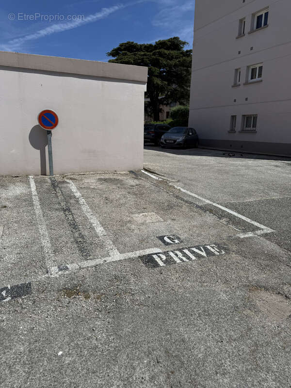 Appartement à SIX-FOURS-LES-PLAGES