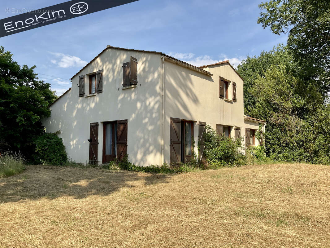 Maison à LE CHAMP-SAINT-PERE