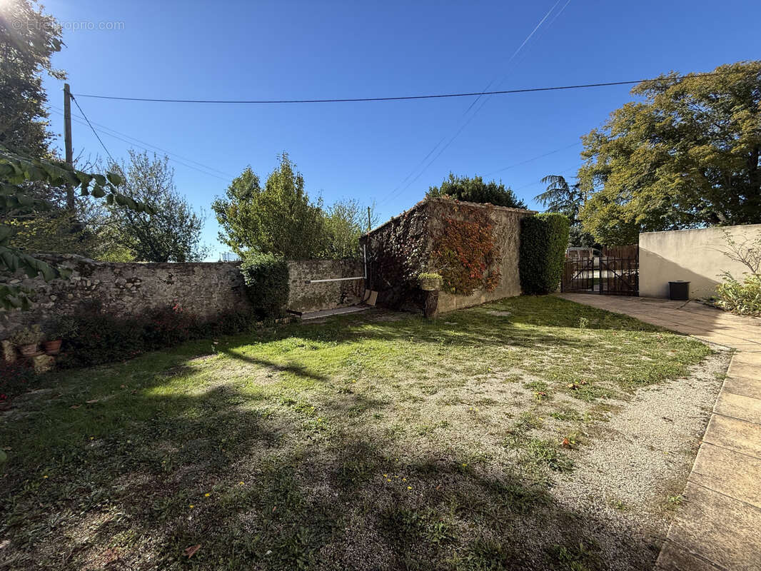 Maison à PIERRELATTE