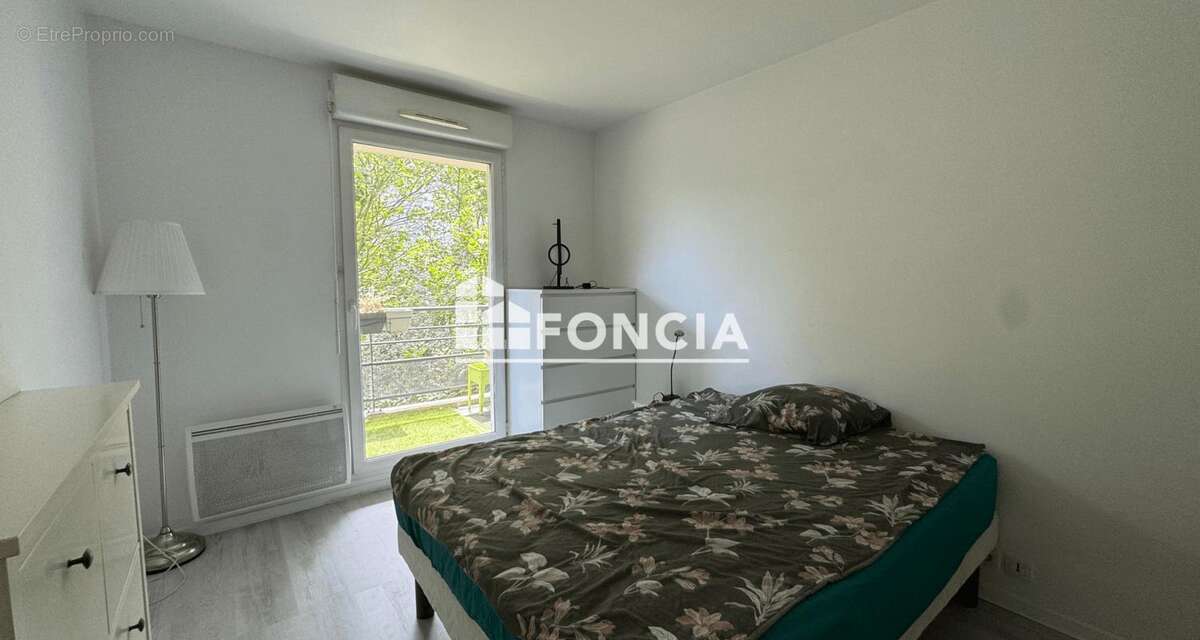Appartement à CLICHY