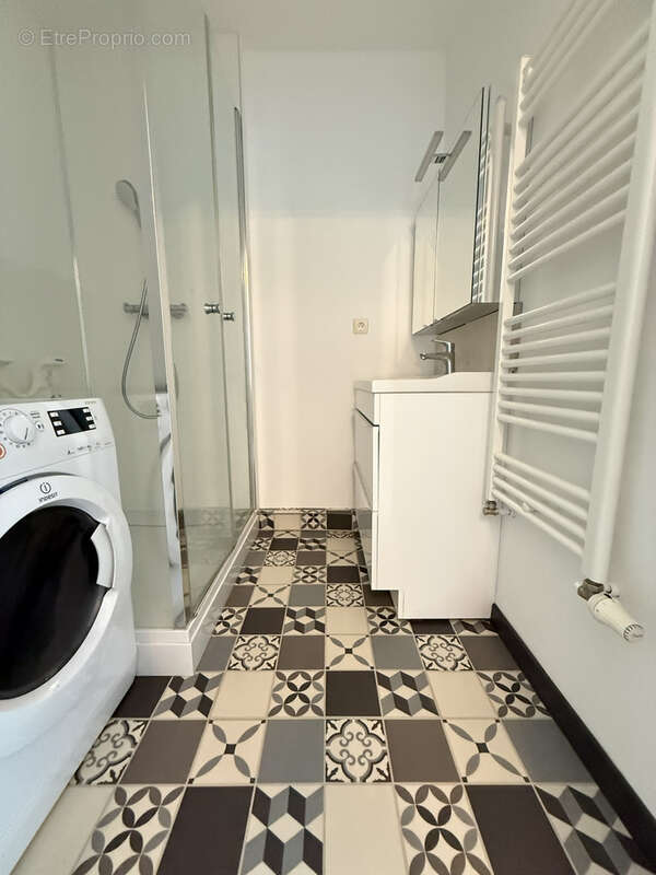 Appartement à LA RICHE