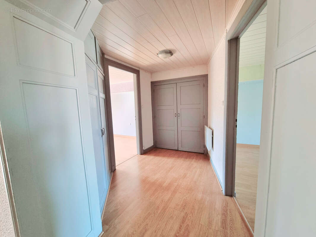 Immeuble à Fort Potentiel 650 m2 - photo 19