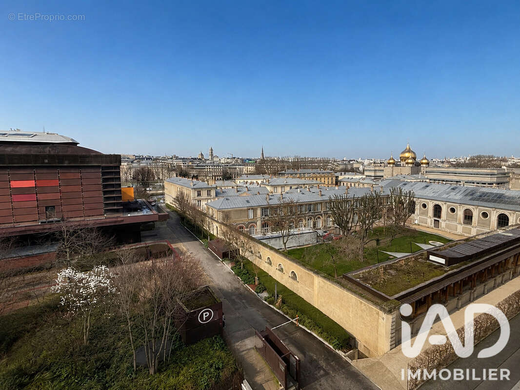 Photo 3 - Appartement à PARIS-7E
