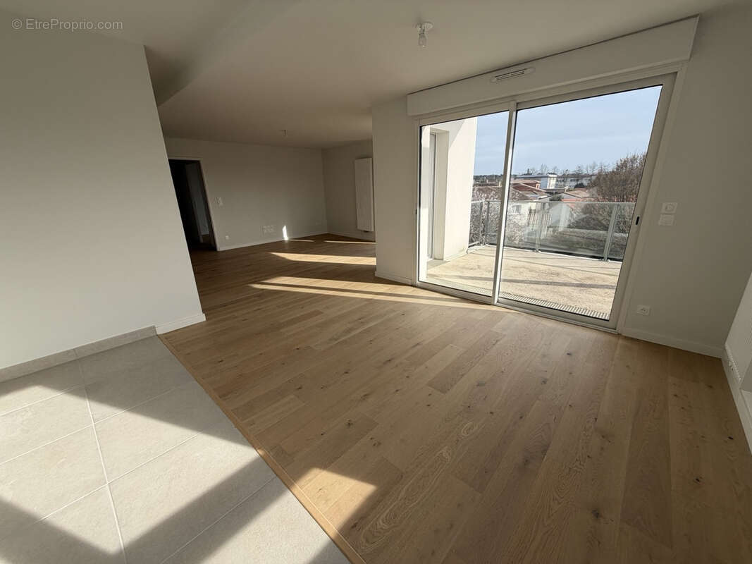 Appartement à PESSAC