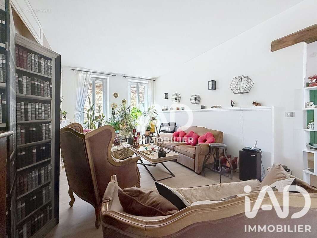 Appartement 94 m² à Sens  - photo 5