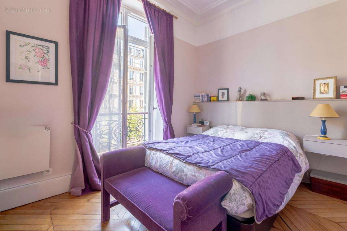 Appartement à PARIS-11E