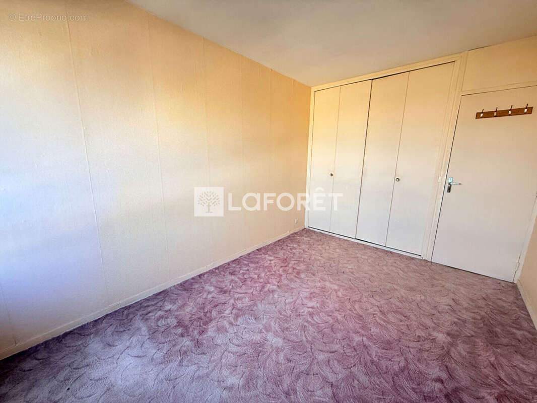 Appartement à LES MUREAUX