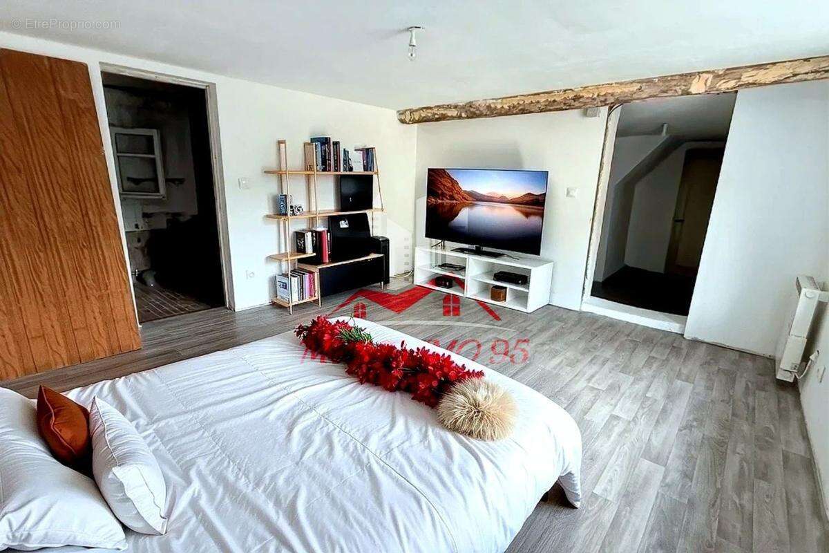 Appartement à VEMARS