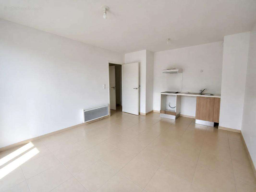 Appartement 2 pièces de 42 m² à Avignon - photo 3