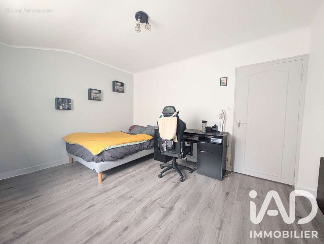 Maison 135 m² à Gueret  - photo 9