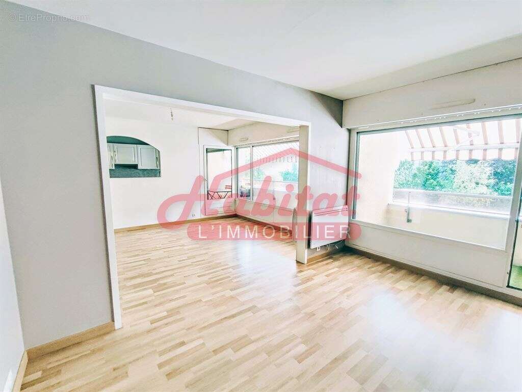 Appartement à CHELLES