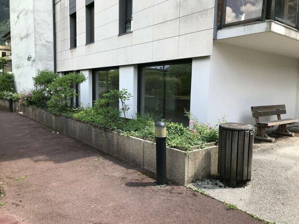 Commerce à CLUSES