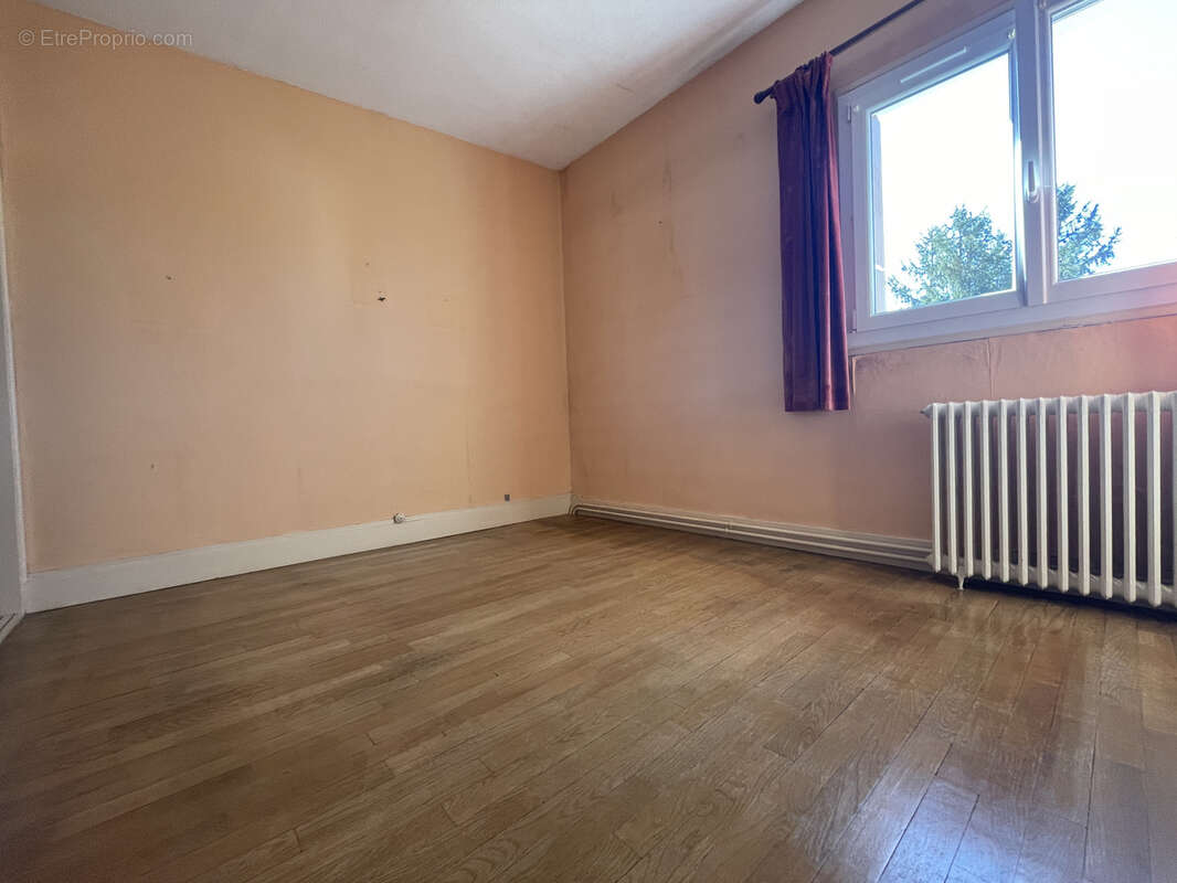 Maison à PREMERY