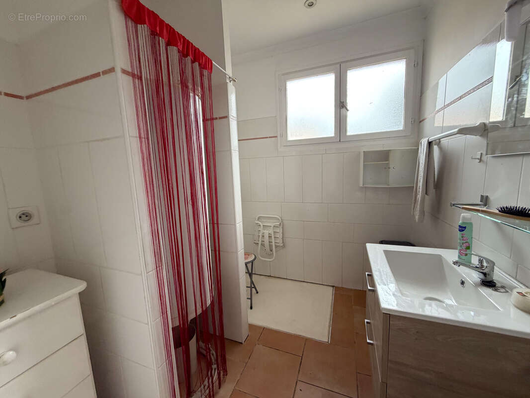 Maison à SAINT-MAXIMIN-LA-SAINTE-BAUME