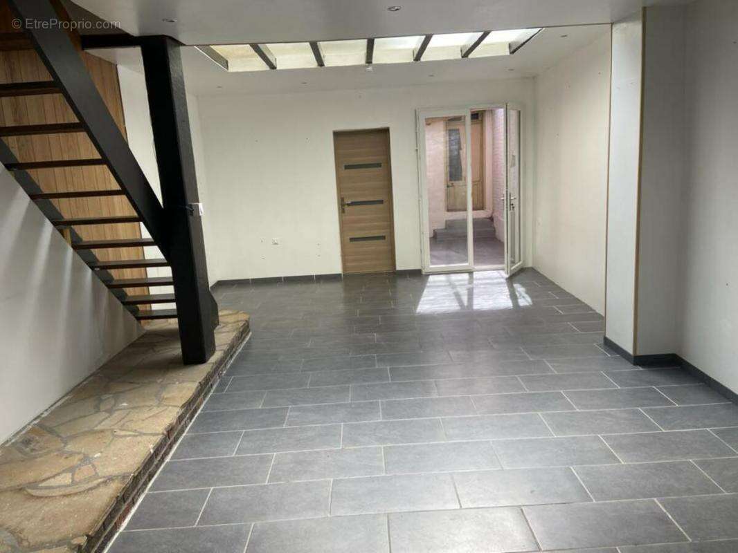 Maison à AUXI-LE-CHATEAU