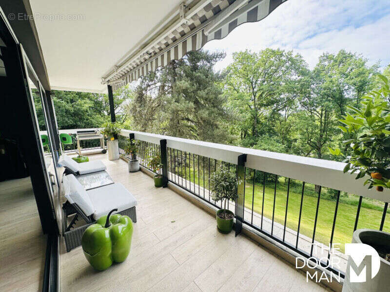 Appartement à LE CHESNAY