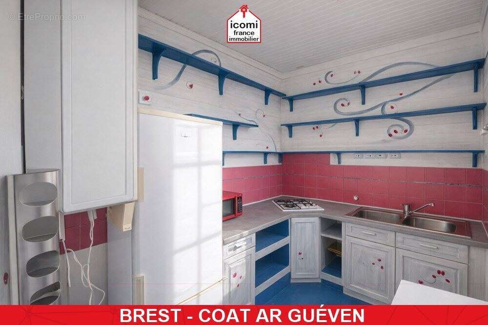Finistere - brest (29200) - a vendre - appartement - 1 chambre possible 2 - idealement situe - dernier etage- lumineux - photo 7