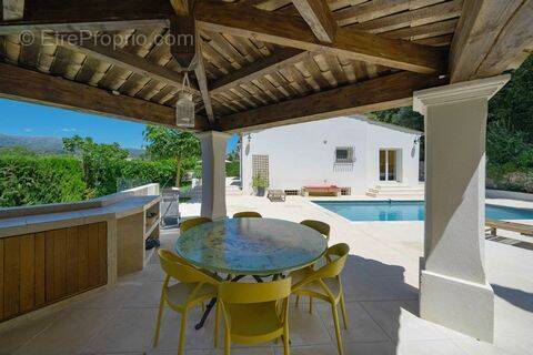 Maison à LA COLLE-SUR-LOUP