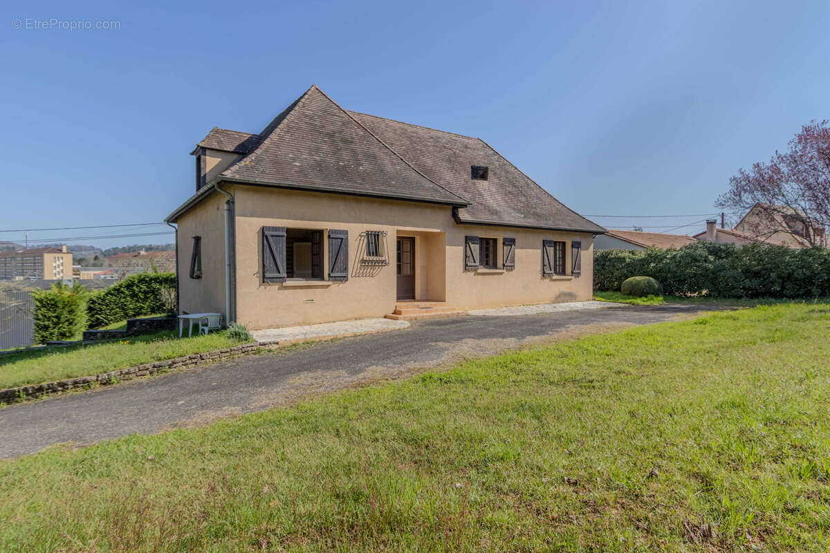 Maison à SARLAT-LA-CANEDA