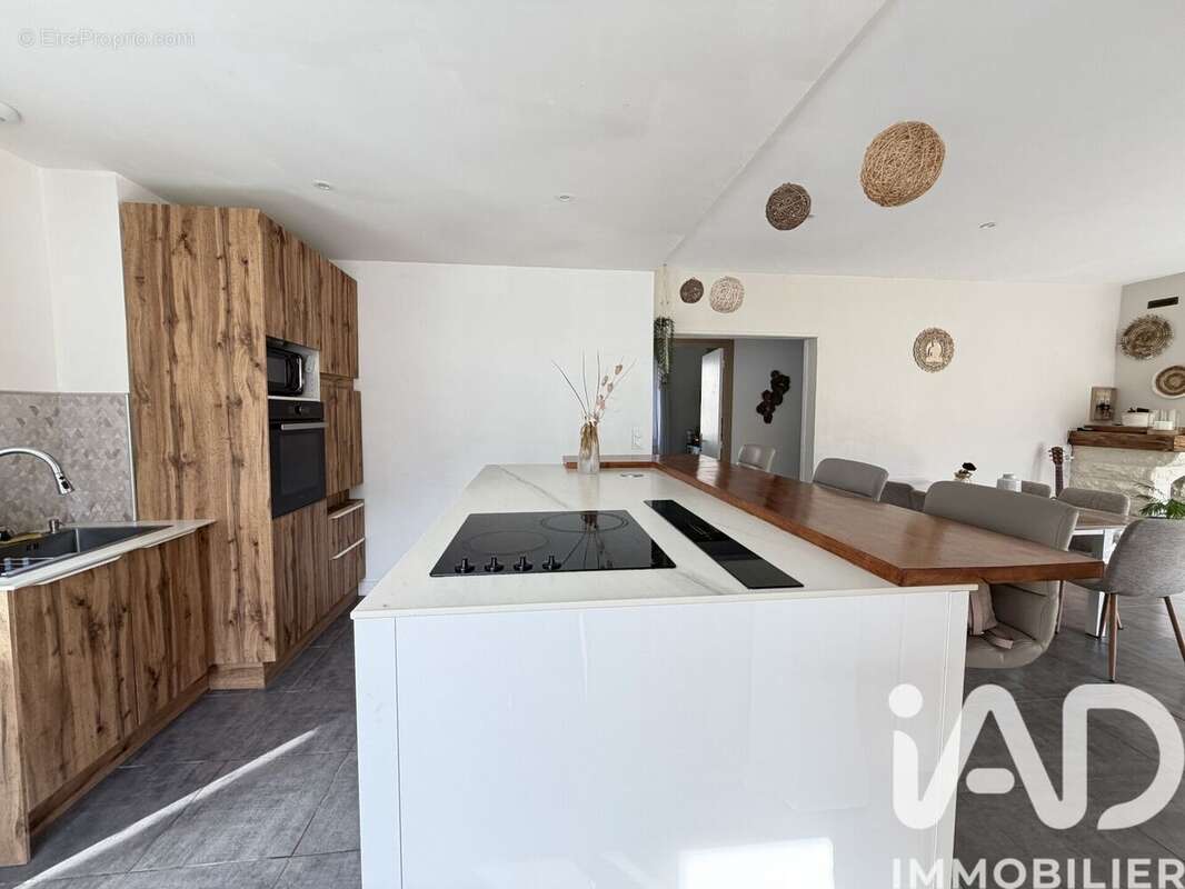 Photo 5 - Maison à PIERREFITTE-NESTALAS