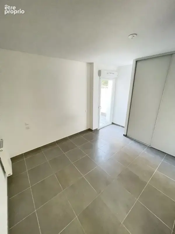 Appartement 78 m² à Martigues  - photo 5