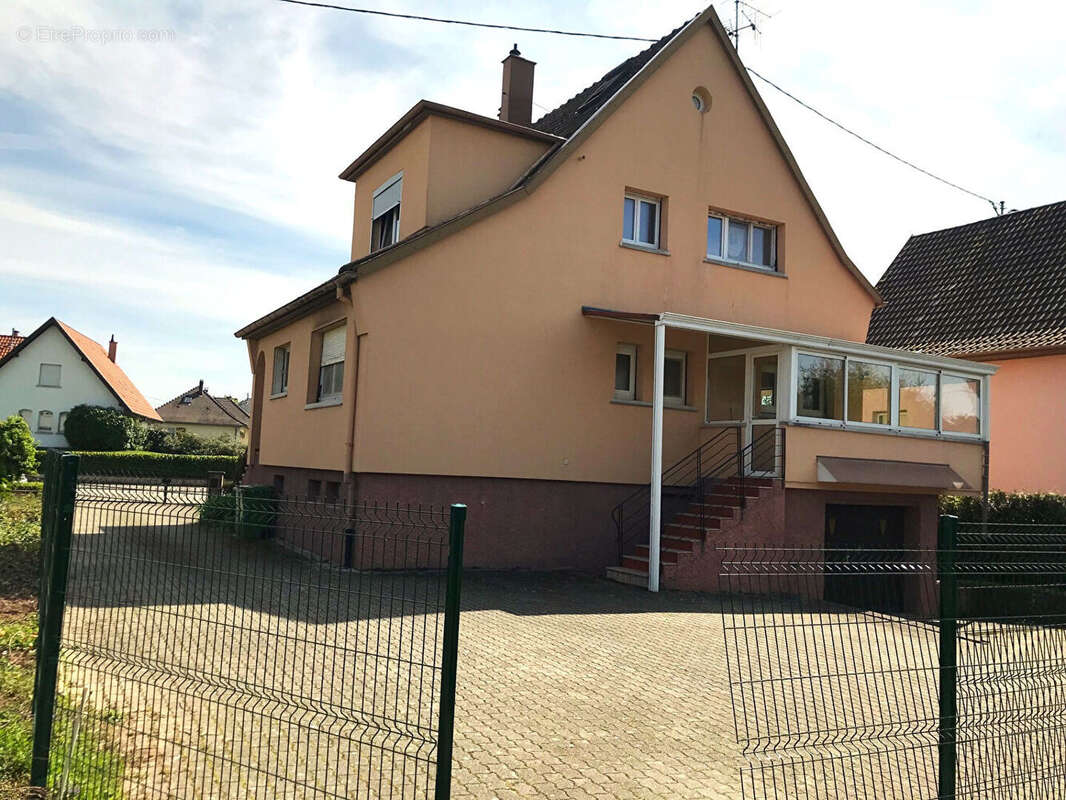 Maison à ERNOLSHEIM-BRUCHE