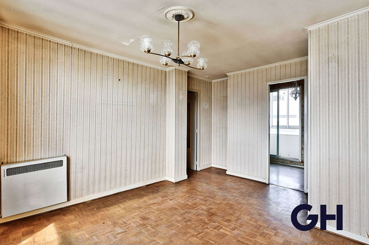 Appartement à LYON-8E