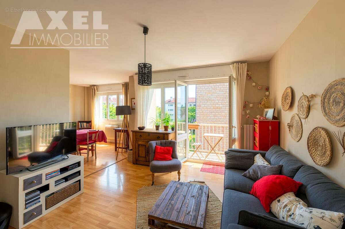 Appartement à BOIS-D'ARCY