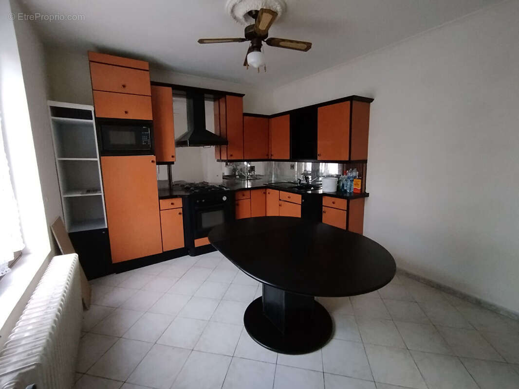 Maison à ORIGNY-SAINTE-BENOITE