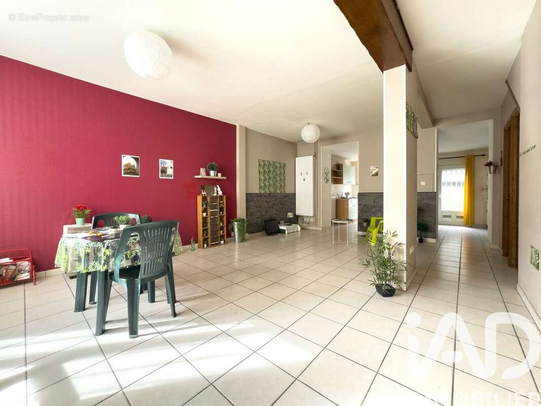 Photo 2 - Maison à NOUZONVILLE