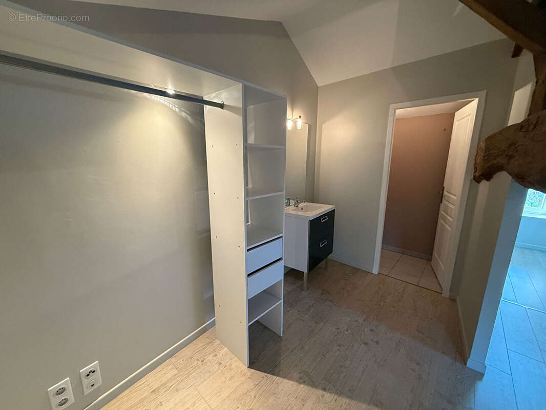 Appartement à SAINT-DIDIER-SUR-CHALARONNE