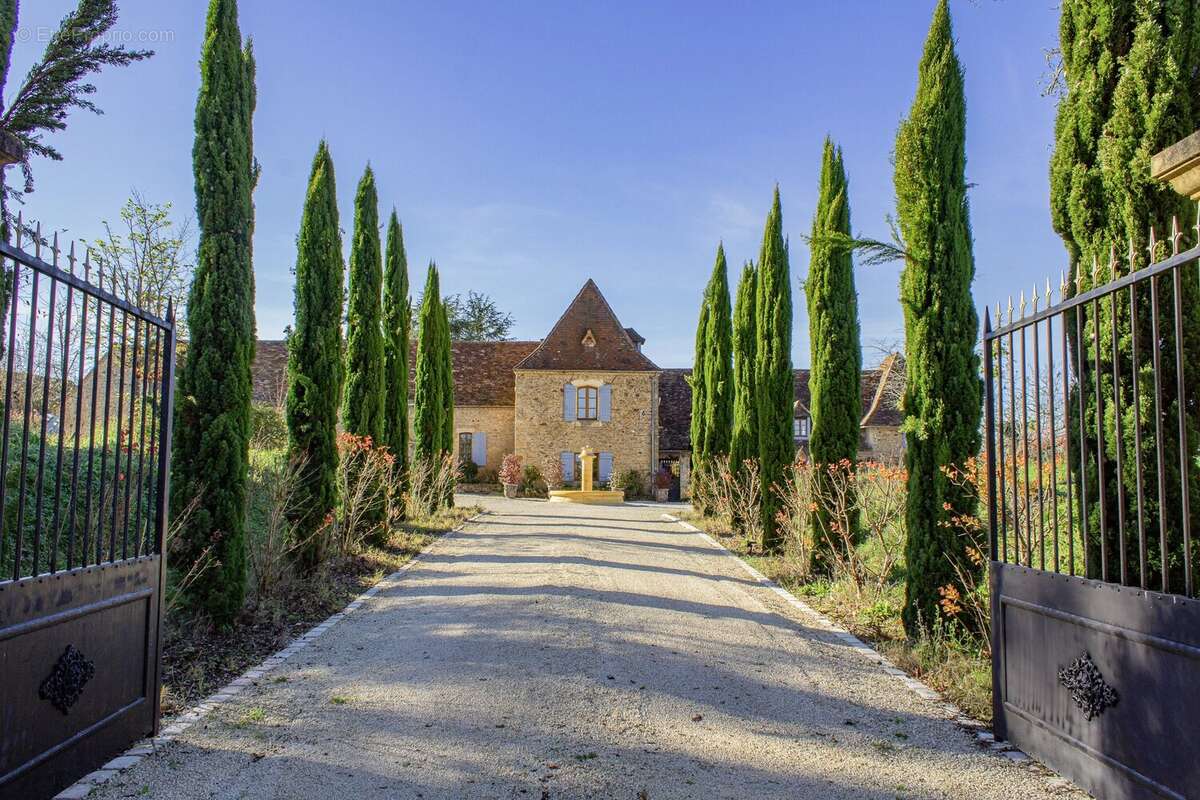 Maison à SIORAC-EN-PERIGORD