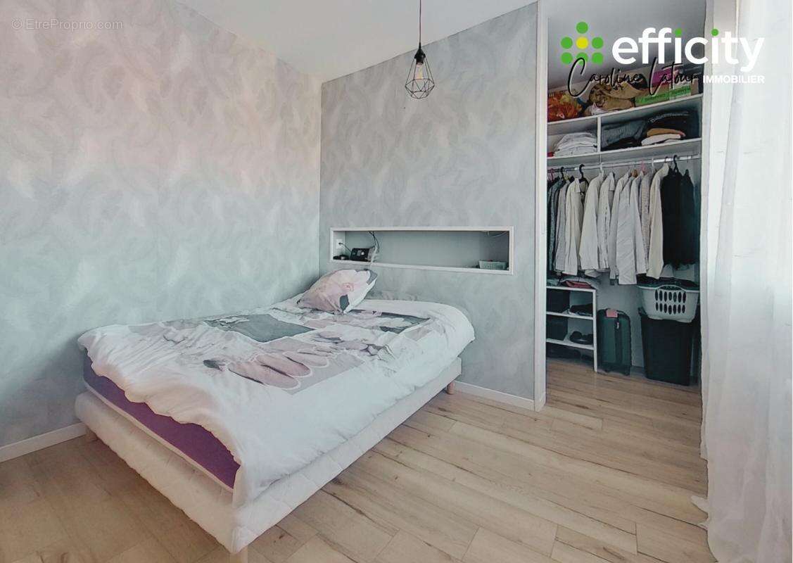 Maison à SAINT-GEORGES-HAUTE-VILLE