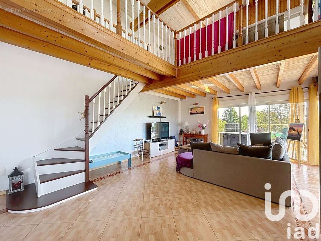 Photo 4 - Maison à SAINT-SATURNIN