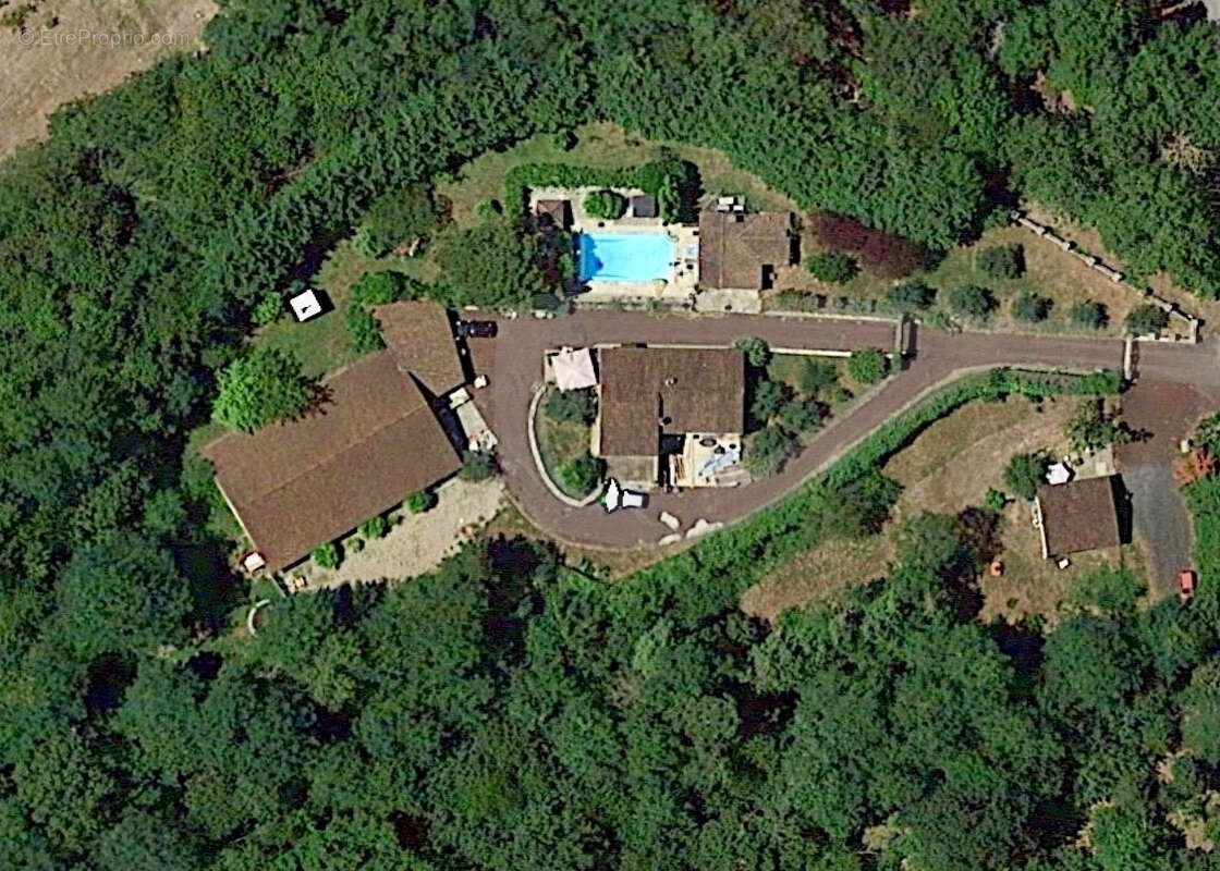 Maison à SARLAT-LA-CANEDA