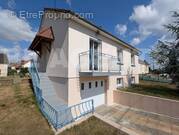 PXL_20250728_093300084 - Maison à SPAY