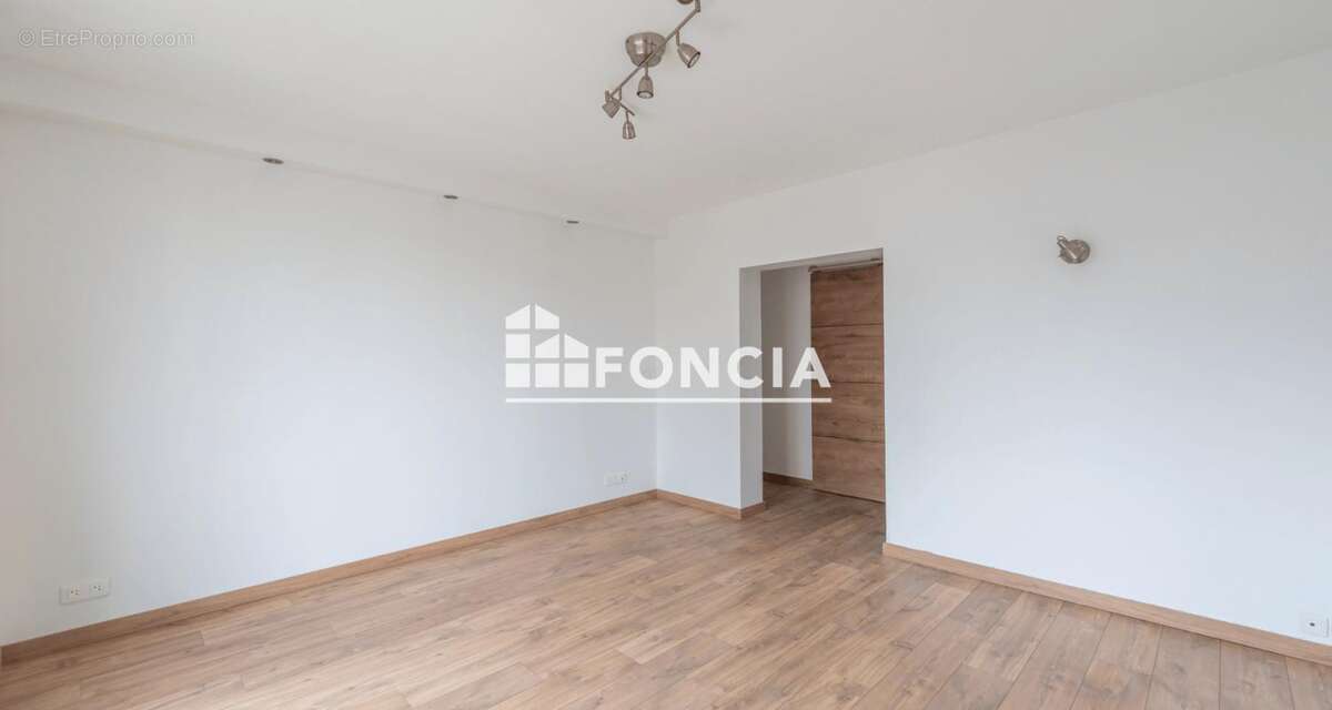 Appartement à RUEIL-MALMAISON