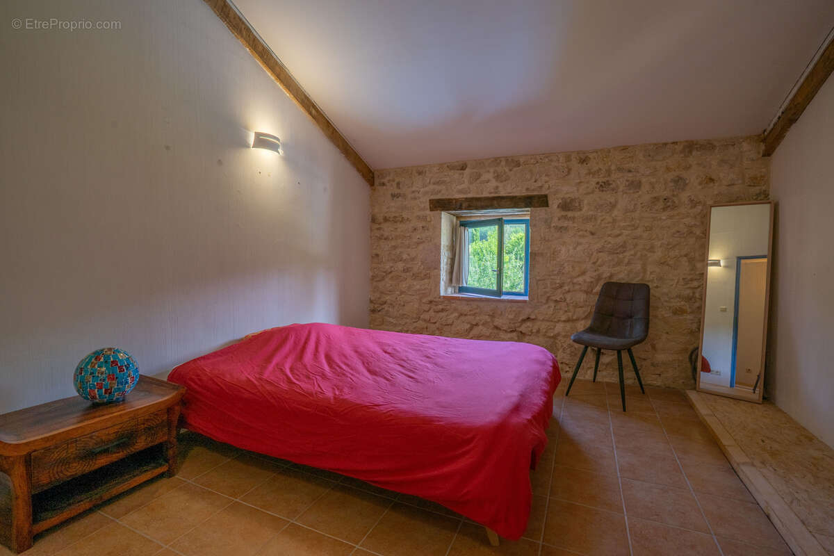 Maison à BAGAT-EN-QUERCY