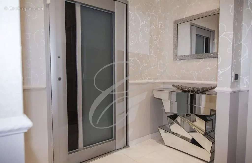 Maison à ROQUEBRUNE-CAP-MARTIN