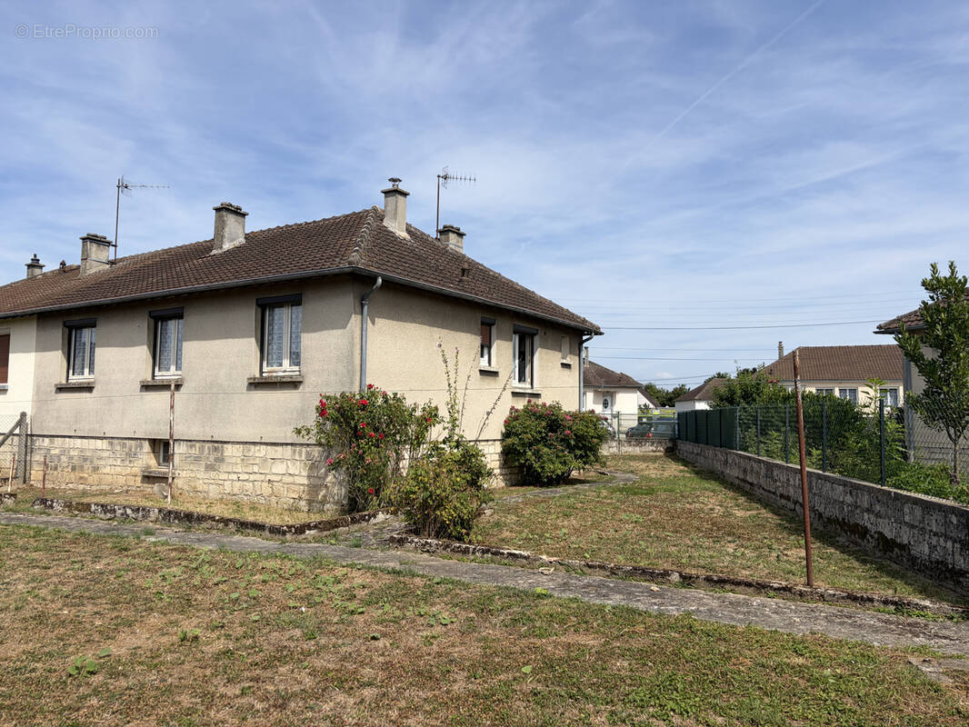 Maison à VILLERS-COTTERETS