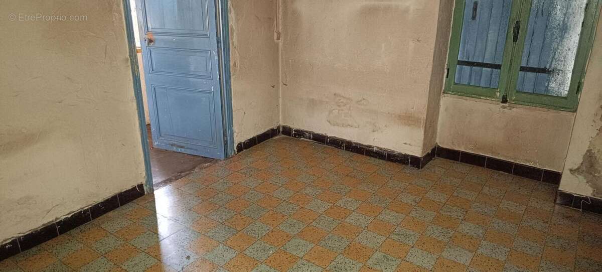 Maison à SAINT-GERMAIN-DE-MARENCENNES