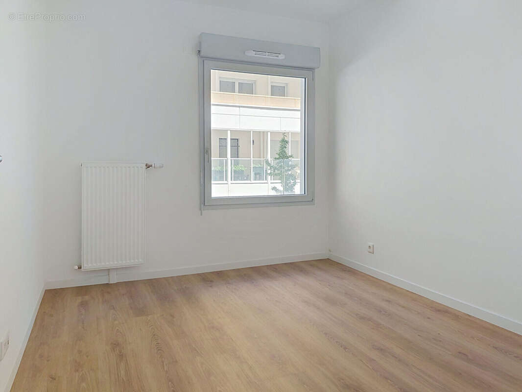 REIMS - Secteur Pont de Vesle appartement de type 3 - photo 8