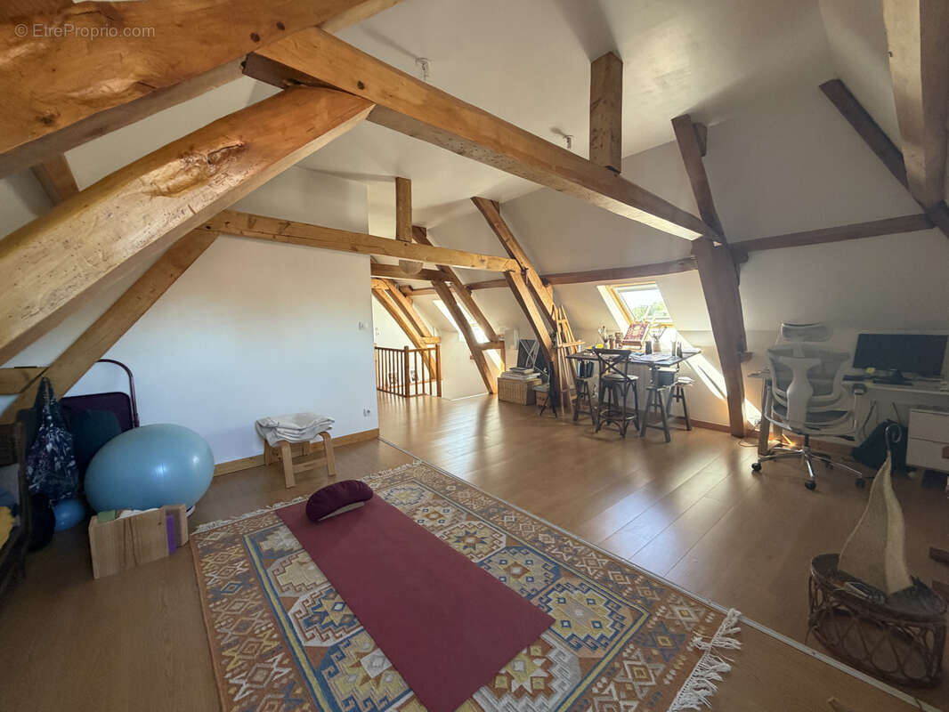 Maison à FLIXECOURT