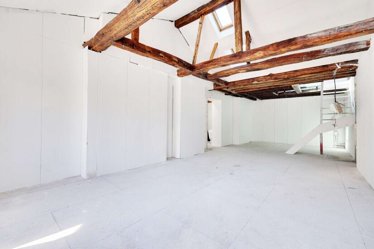Plateau brut à aménager 117m2 - photo 6