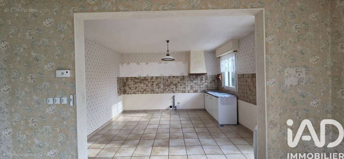 Photo 3 - Maison à CERNUSSON
