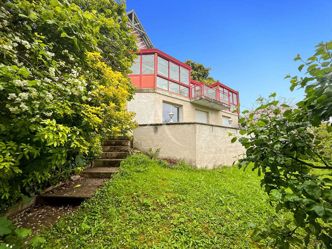 Maison à HARDRICOURT