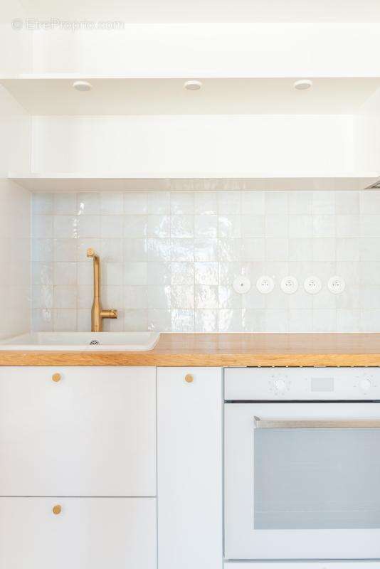 Appartement à PARIS-10E