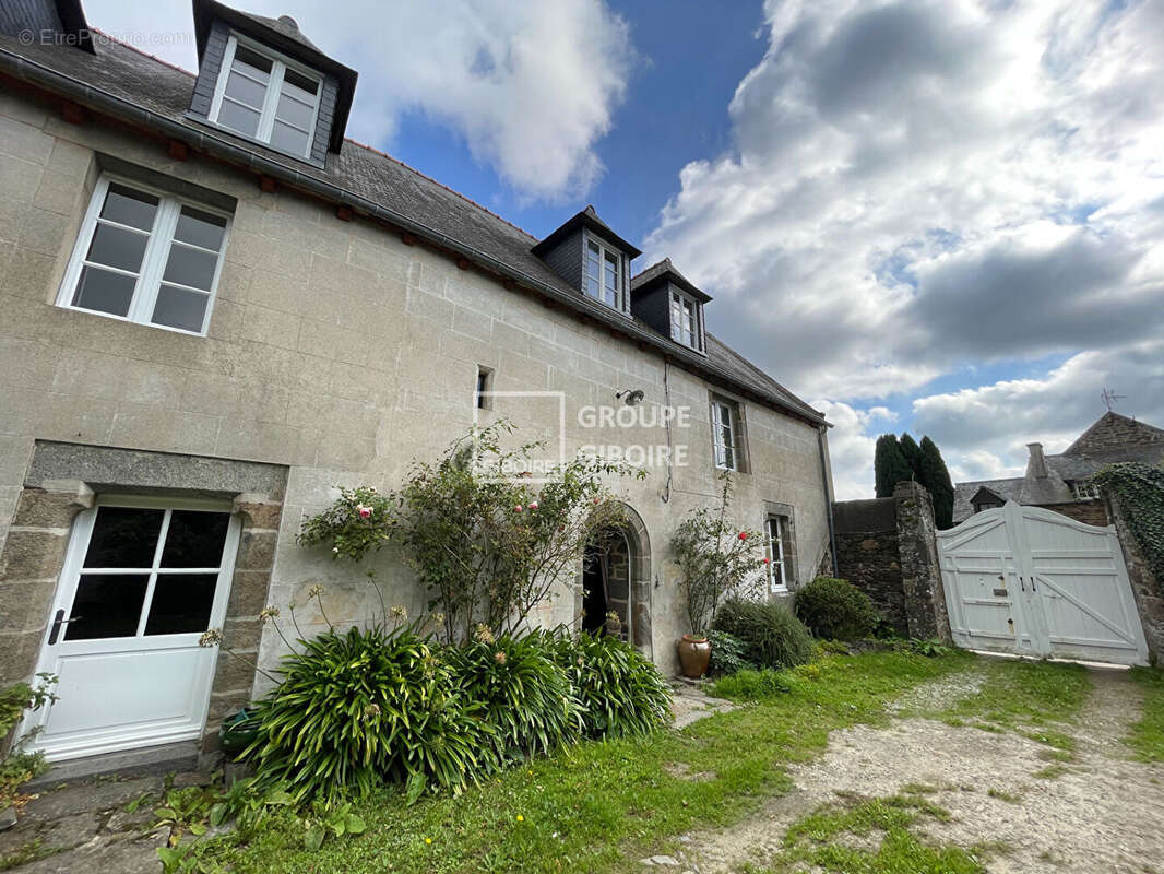 Maison à SAINT-SULIAC