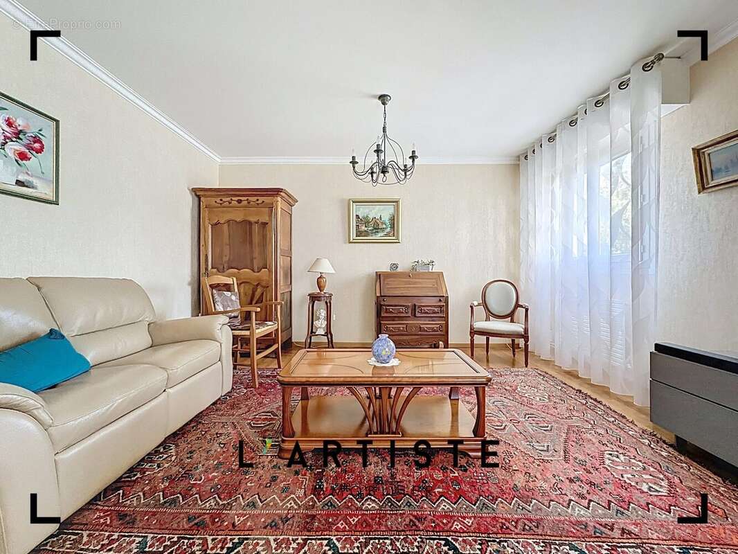 Appartement à SOTTEVILLE-LES-ROUEN